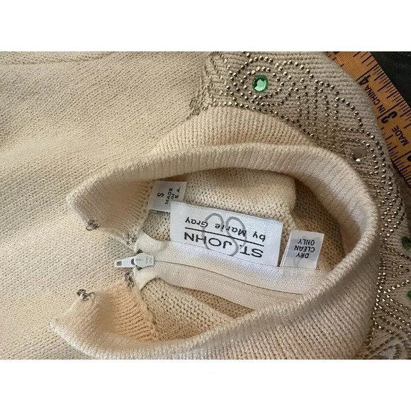 Vintage St. John Cream Beaded Sequin Embroidery knit Sweater Size Small - Picture 4 of 11